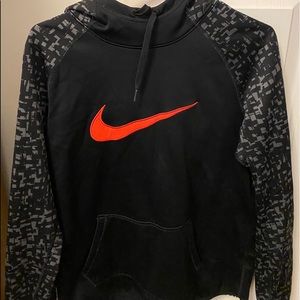 nike hoodie